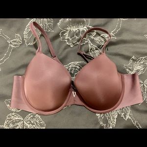 Victoria Secret T-shirt Bra